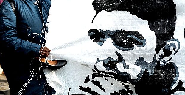 Ζακ Κωστόπουλος: Ο φίλος αστυνομικός, η παραίνεση στον Ζακ για ηρεμία και τα μεγάλα κενά