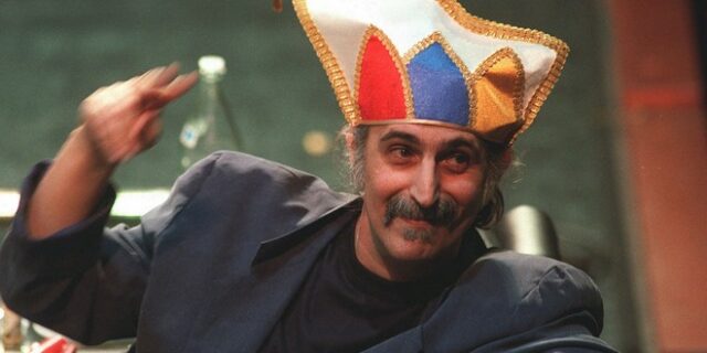 Σαν σήμερα έφυγε ο Φρανκ Ζάππα