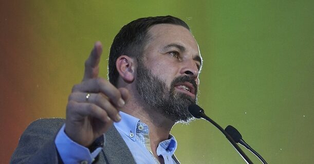 Ανατριχιαστικές προτάσεις του Vox για τους μετανάστες και την εκπαίδευση