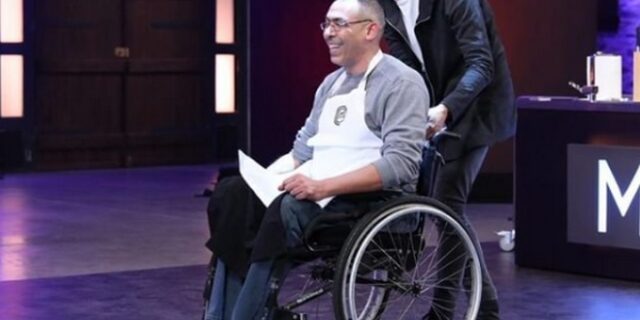 MasterChef 3: Διαγωνίστηκε σε αναπηρικό αμαξίδιο και αγκαλιάστηκε απ’ τους κριτές