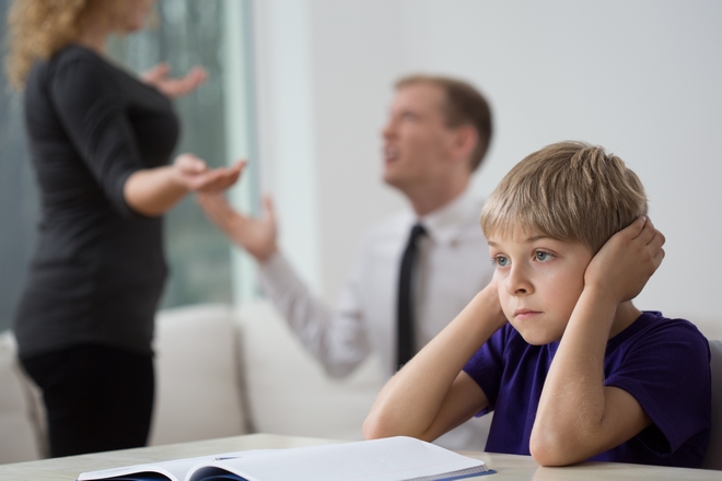 Διαζύγιο: Τα παιδιά 7 έως 14 ετών έχουν τα περισσότερα ψυχολογικά προβλήματα