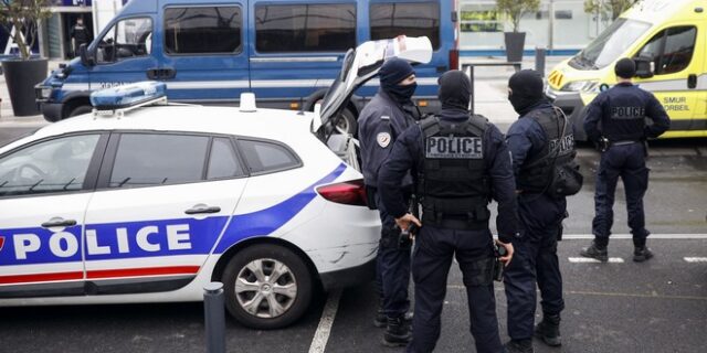 Γαλλία: Χάος στο αεροδρόμιο Ορλί από ένα ζευγάρι παπούτσια