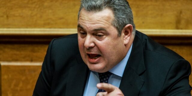 Καμμένος: Η βόλτα με το κότερο, η Βούλτεψη και το “χτυπήσου κάτω”