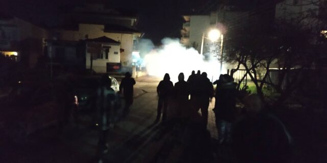 Εννέα συλλήψεις για τα επεισόδια έξω από το σπίτι της βουλευτή του ΣΥΡΙΖΑ, Μπ. Σκούφα