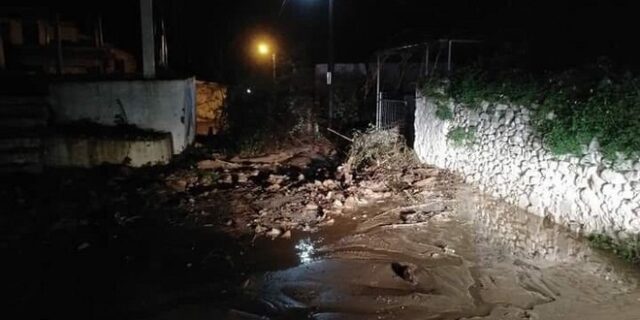 Κακοκαιρία: Πλημμύρες και κατολισθήσεις στην Κρήτη – Στους 50 πόντους το χιόνι στα Τρίκαλα