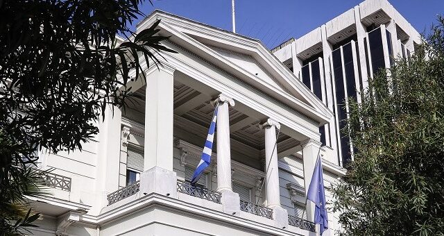 Διπλωματικές πηγές: Η Ελλάδα υποστήριζε εξ αρχής τη διεξαγωγή εκλογών στη Βενεζουέλα