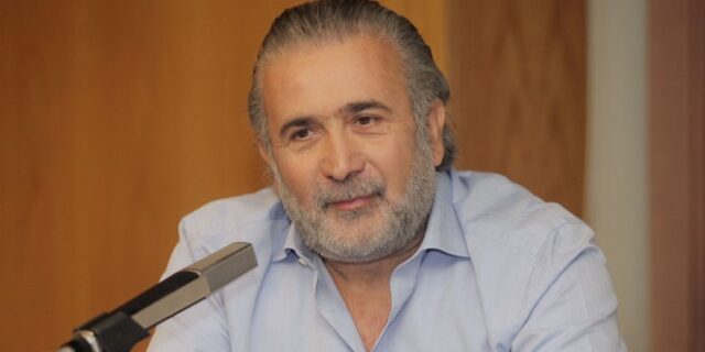 Συζητήσεις OPEN με Λαζόπουλο για νέο σόου πολιτικής σάτιρας