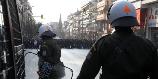 Συλλήψεις για τα επεισόδια μετά τον αγώνα Πανιώνιος-ΑΕΚ στη Ν.Σμύρνη
