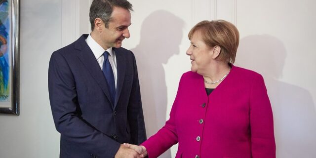 Καρφιά Μητσοτάκη σε Μέρκελ: Εγώ πολεμάω το λαϊκισμό τρία χρόνια. Η ΝΔ δεν ψηφίζει τη συμφωνία των Πρεσπών