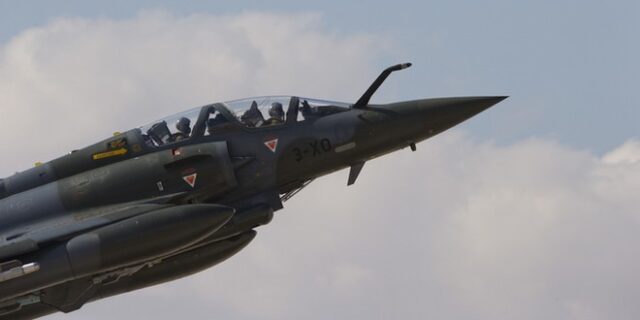 Συντριβή Mirage στη Γαλλία: Νεκροί ανασύρθηκαν οι δύο πιλότοι