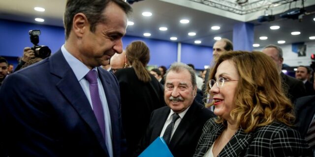 Ο Κικίλιας, ο Μακάριος, η γραβάτα του Μητσοτάκη και οι κόκκινες γραμμές του Καμμένου