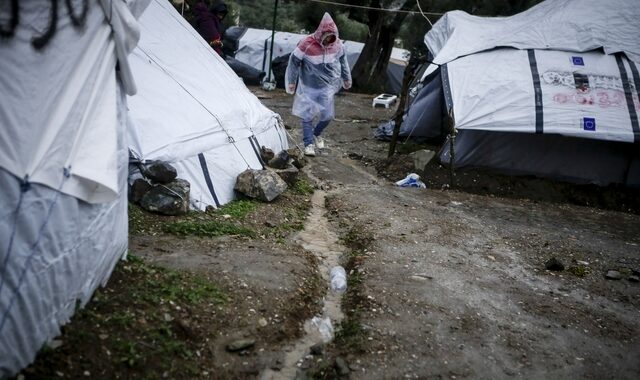 Πηγές ΓΕΕΘΑ: 27.568 πρόσφυγες φιλοξενούνται σε δομές των Ενόπλων Δυνάμεων