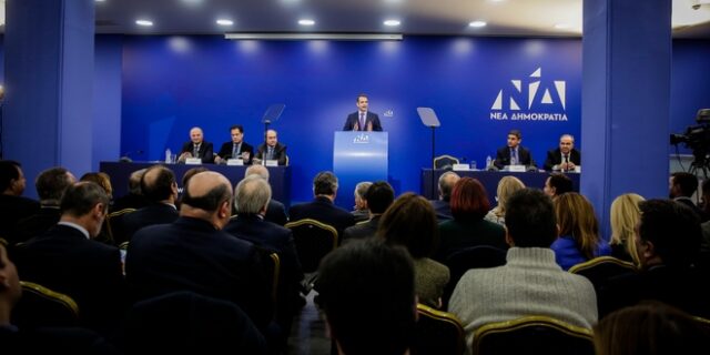 Πενήντα υποψήφιους βουλευτές και ευρωβουλευτές ανακοίνωσε η ΝΔ