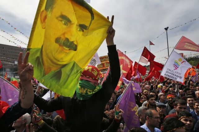 Κλιμακώνουν τον αγώνα τους οι Κούρδοι