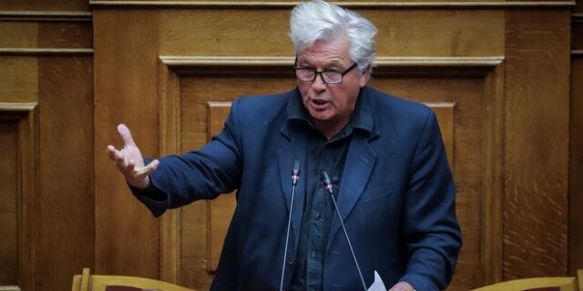 Εκατοντάδες απειλές σε τηλέφωνα πολιτικών που στηρίζουν τη Συμφωνία των Πρεσπών