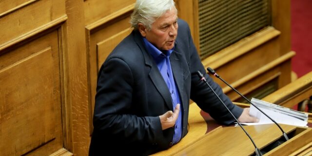 Παπαχριστόπουλος: “Εχω έτοιμη την παραίτησή μου”