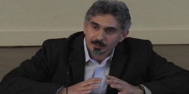 “Τα περιβόητα ακαδημαϊκά προσόντα είναι απάτη”