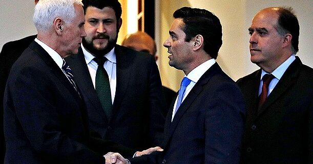 Στο Λευκό Οίκο οι αντιπρόσωποι του Γκουαϊδό