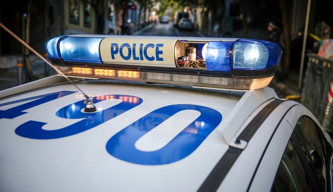 Επεισόδιο μεταξύ μεταναστών σε υπό κατάληψη κτίριο στην Πλατεία Βάθη