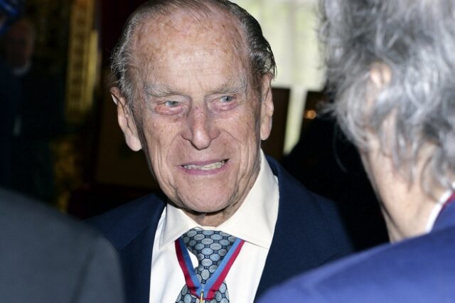 Βρετανία: Στο τιμόνι ξανά ο 97χρονος πρίγκιπας Φίλιππος δύο μέρες μετά το τροχαίο