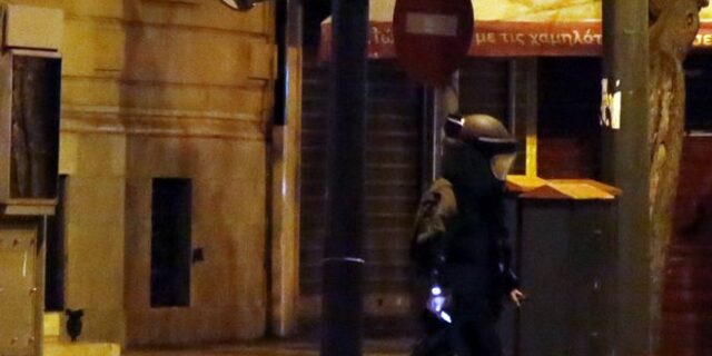 Αστυνομικοί στο σπίτι του Δανέλλη – Δεν εντοπίστηκε ύποπτο αντικείμενο