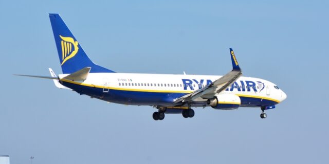 Ryanair: Τέλος οι πτήσεις Αθήνα – Θεσσαλονίκη