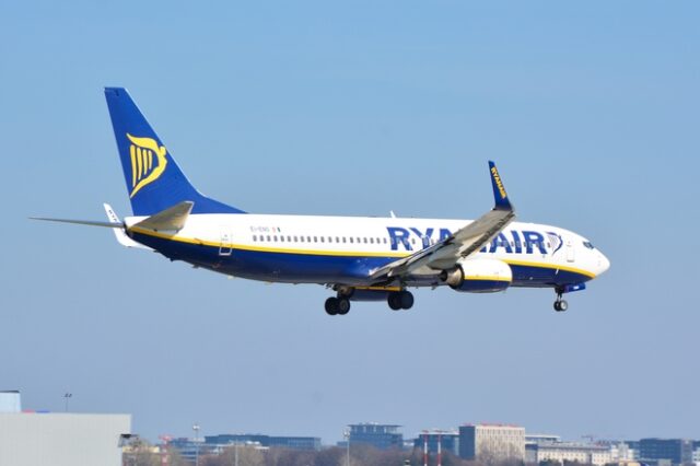 Ryanair: Τέλος οι πτήσεις Αθήνα – Θεσσαλονίκη