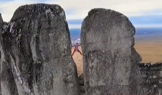 “Κόβει την ανάσα” η αναρρίχηση στους Πύργους Sundrun της Σιβηρίας