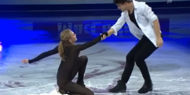 Alexandra Stepanova: Ποια είναι η Ρωσίδα αθλήτρια που δίχασε με το διάφανο κορμάκι της