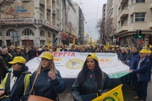 Σε 24ωρη απεργία οι ταχυδρομικοί υπάλληλοι: “Απολύσεις και κλείσιμο καταστημάτων”