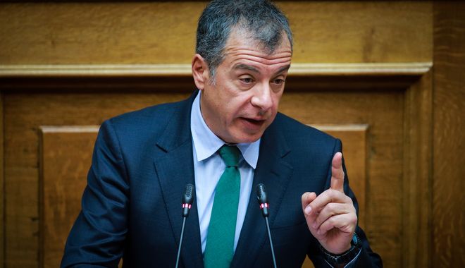Στ. Θεοδωράκης: Κ. Δανέλλη, αυτό που κάνετε δεν είναι έγκλημα, είναι κάτι χειρότερο, είναι λάθος