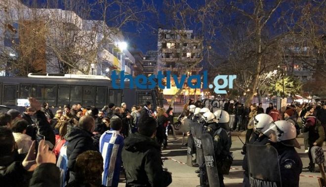 Θεσσαλονίκη: Ένταση έξω από το Μέγαρο Μουσικής