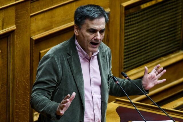 Τσακαλώτος: Ο Κ. Μητσοτάκης δεν καταδίκασε τις απειλητικές αφίσες, παρά την ευκαιρία που του έδωσε ο πρωθυπουργός