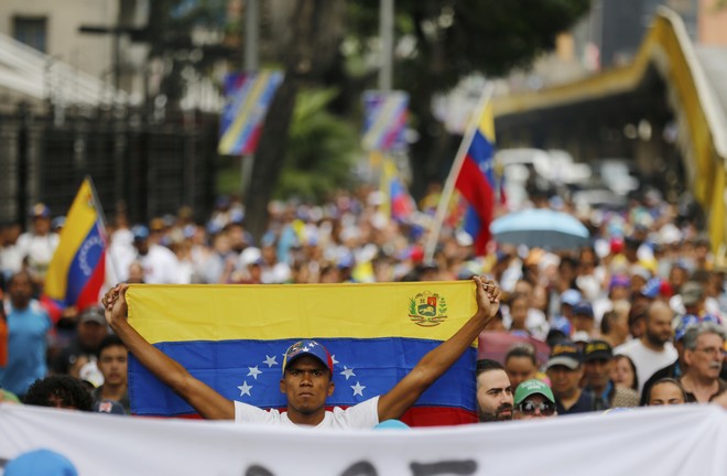 Βενεζουέλα: 35 νεκροί και 850 συλλήψεις σε μία εβδομάδα διαδηλώσεων