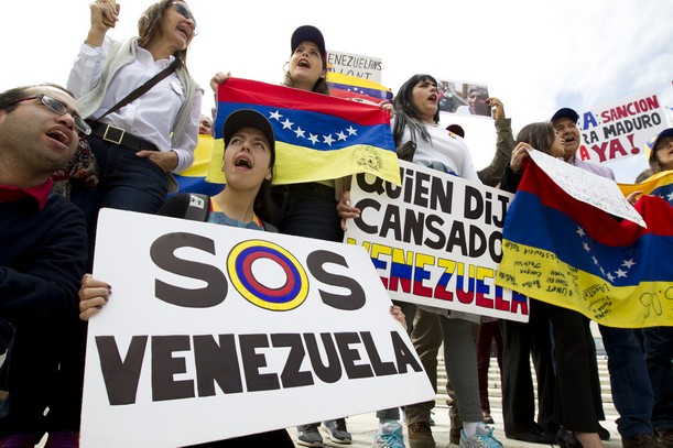 Τέσσερις ξένοι δημοσιογράφοι έχουν συλληφθεί στη Βενεζουέλα