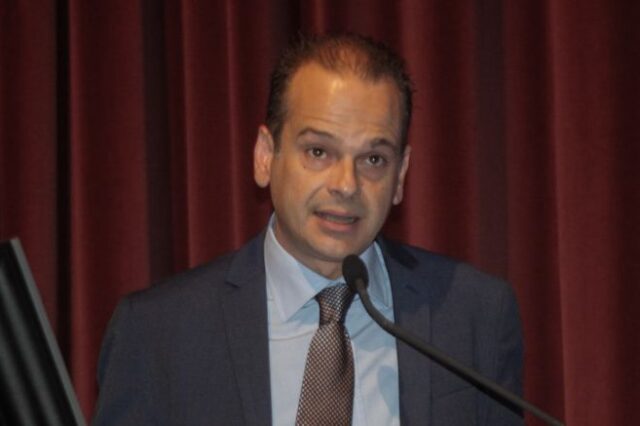ΓΓ υπουργείου Μεταφορών για τις άδειες οδήγησης: Εξάλειψη της αδιαφάνειας, τέλος το “πάρεργο”