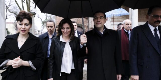 Καρέ καρέ η ιστορική επίσκεψη Τσίπρα σε Θεολογική Σχολή Χάλκης και Αγία Σοφία