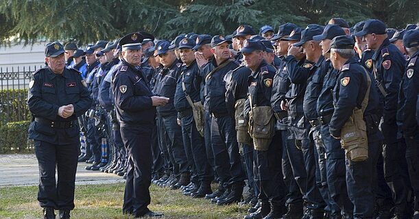 Νέα δυναμική συγκέντρωση στα Τίρανα, αποδοκιμάζει την αντιπολίτευση η Γερμανία