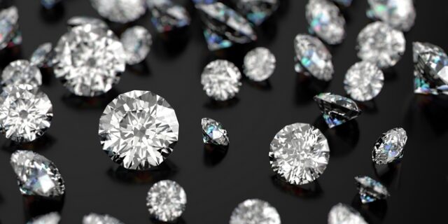 Σκάνδαλο στην Ιταλία: Οι 4 μεγαλύτερες τράπεζες της χώρας εμπλέκονται σε απάτη με διαμάντια