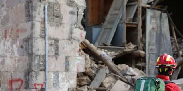 Σεισμός: Η αντιπαράθεση των “ρίχτερ”, οι πικρίες και η αγωνία των κατοίκων της Δυτικής Ελλάδας