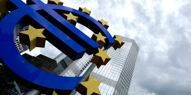 Απόφαση ΕΚΤ: Χωρίς περιορισμούς οι αγορές ομολόγων του δημοσίου από τις εμπορικές τράπεζες