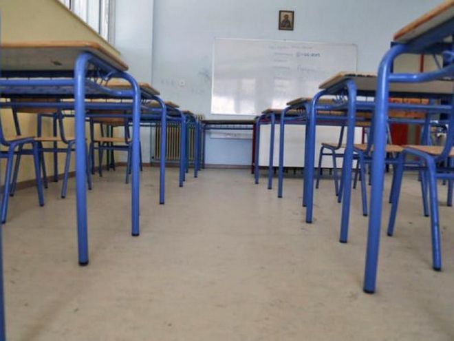 1ο ΕΠΑΛ Περάματος: Άλλο ένα σχολείο που πέφτουν σοβάδες από το ταβάνι