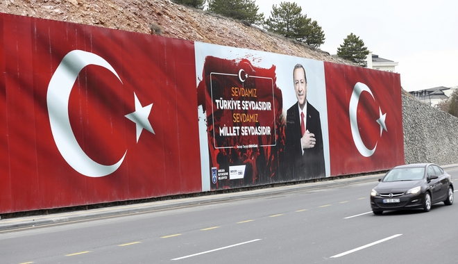 Ο Ερντογάν πάει… λαϊκή λίγο πριν τις δημοτικές εκλογές