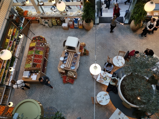 Ergon House: Το πρώτο ξενοδοχείο στον κόσμο με αγορά για foodies άνοιξε στην Αθήνα