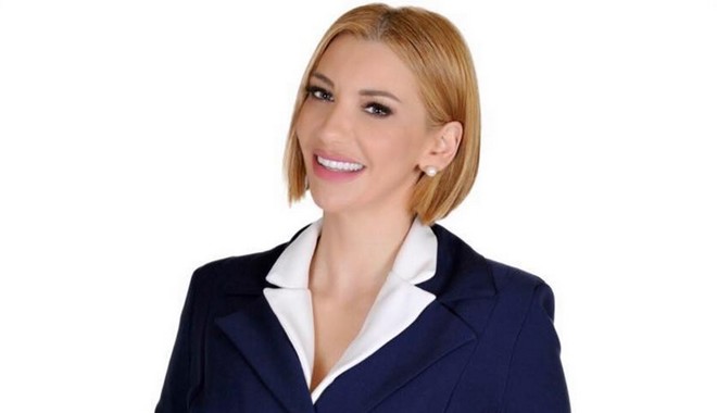 Ελληνίδα πρώην Playmate άλλαξε όνομα και κατεβαίνει στις δημοτικές εκλογές