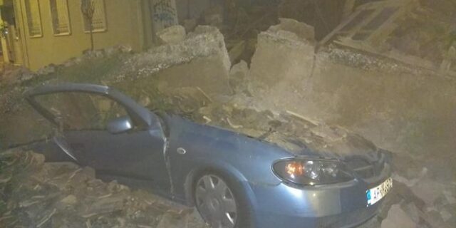 Κόντρα για τα επικίνδυνα και εγκαταλελειμμένα κτίρια στην Αθήνα