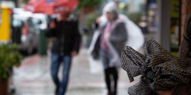 Καλοκαιρία μέχρι την Πέμπτη – Έπονται κρύο και θυελλώδεις βοριάδες