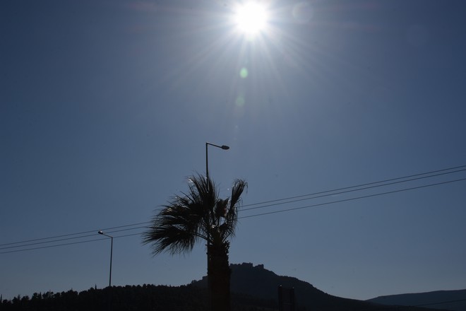 Καιρός: Πρόσκαιρη βελτίωση από το απόγευμα της Πέμπτης -Τοπικές βροχές το Σαββατοκύριακο