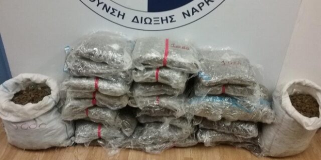 Μετέφεραν μεγάλες ποσότητες κάνναβης από την Αλβανία στην Ελλάδα