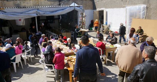 Απειλές κατά προσφύγων από Άραβες εξτρεμιστές στην Κόρινθο: “Θα σας σφάξουμε για κάθε αδελφό μας που σκοτώνετε”